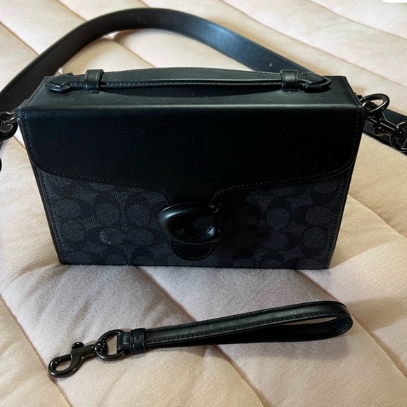 Coach Black Signature Box Tabby Bag - Picture 3 of 4